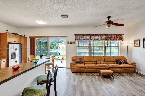 Casa en venta en Miramar, Florida, 4 dormitorios, 172.71 m2 № 1185815 - foto 7