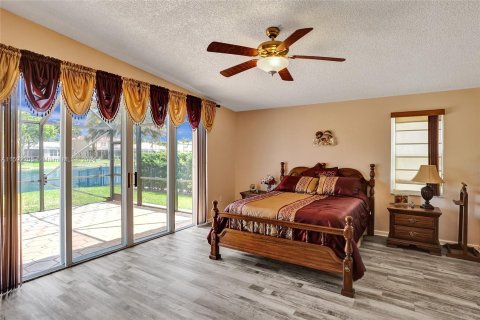 Villa ou maison à vendre à Miramar, Floride: 4 chambres, 172.71 m2 № 1185815 - photo 14