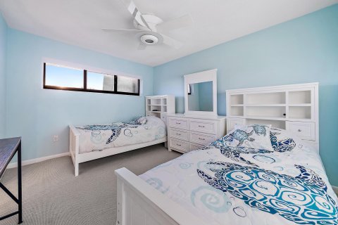 Condo in Jensen Beach, Florida, 2 bedrooms  № 710376 - photo 5