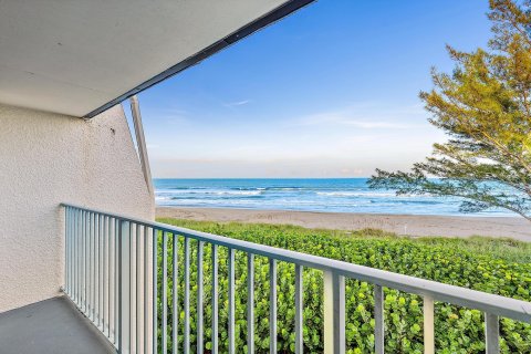 Condominio en venta en Jensen Beach, Florida, 2 dormitorios, 129.51 m2 № 710376 - foto 25