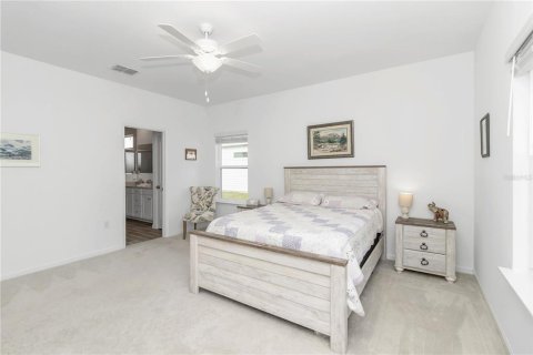 House in LIBERTY VILLAGE in Ocala, Florida 4 bedrooms, 189.43 sq.m. № 1430622 - photo 6