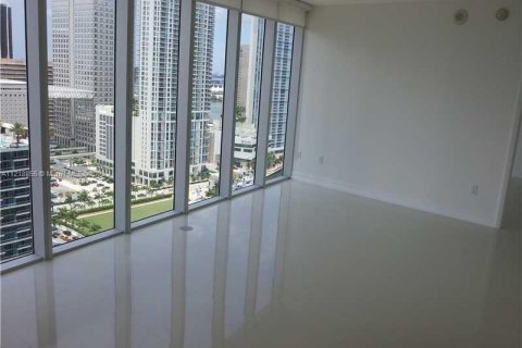 Copropriété à vendre à Miami, Floride: 2 chambres, 119.47 m2 № 23077 - photo 4