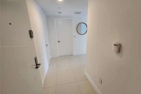 Condominio en venta en Miami, Florida, 2 dormitorios, 119.47 m2 № 23077 - foto 20