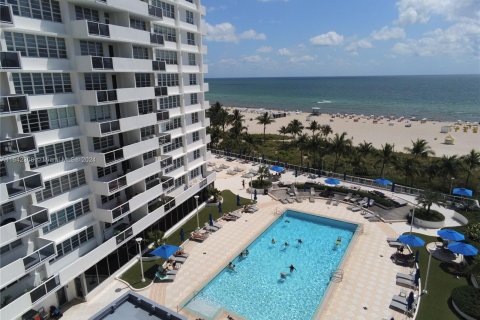 Copropriété à vendre à Miami Beach, Floride: 49.24 m2 № 1321573 - photo 29