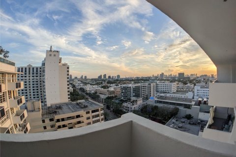 Copropriété à vendre à Miami Beach, Floride: 49.24 m2 № 1321573 - photo 15