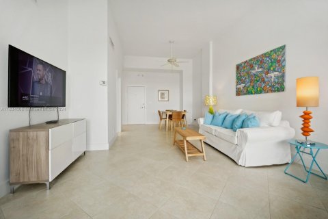 Condominio en venta en Miami Beach, Florida, 1 dormitorio, 84.54 m2 № 1295059 - foto 17