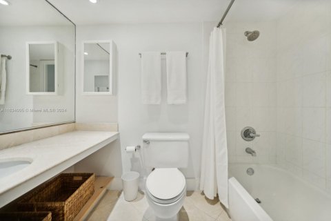 Condominio en venta en Miami Beach, Florida, 1 dormitorio, 84.54 m2 № 1295059 - foto 13