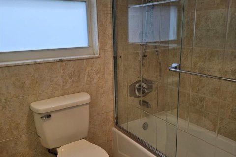 Condo in Pompano Beach, Florida, 3 bedrooms  № 1009354 - photo 15