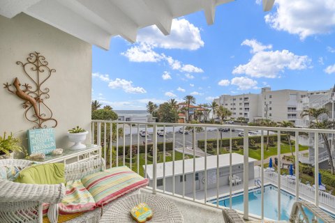 Condo in South Palm Beach, Florida, 1 bedroom  № 1162850 - photo 16