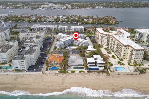 Condo in South Palm Beach, Florida, 1 bedroom  № 1162850 - photo 4