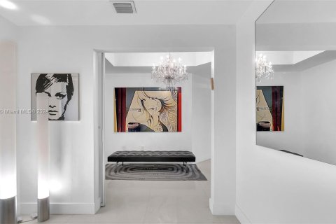 Condo in Coral Gables, Florida, 3 bedrooms  № 1306101 - photo 3