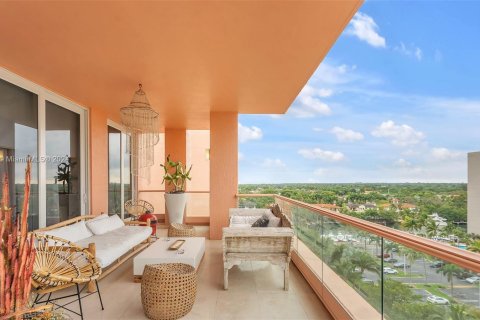 Condo in Coral Gables, Florida, 3 bedrooms  № 1306101 - photo 15