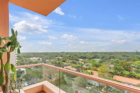 Condo in Coral Gables, Florida, 3 bedrooms  № 1306101 - photo 17