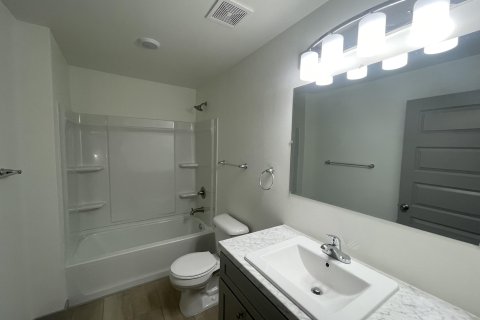 Duplex in CRESTVIEW in Clermont, Florida 3 bedrooms, 130.06 sq.m. № 559329 - photo 15