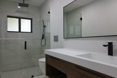 Casa en venta en Miami, Florida, 3 dormitorios, 160.26 m2 № 1375532 - foto 21