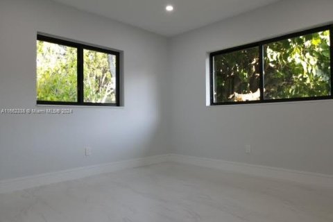 Casa en venta en Miami, Florida, 3 dormitorios, 160.26 m2 № 1375532 - foto 22