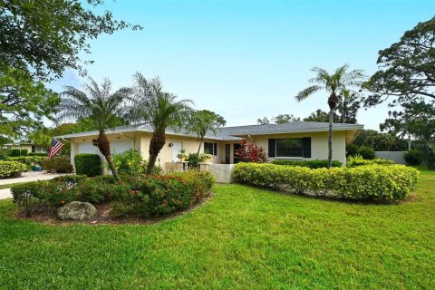 Casa en venta en Sarasota, Florida, 2 dormitorios, 142.33 m2 № 1133800 - foto 2