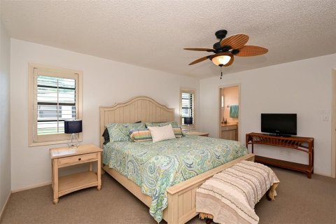 House in Sarasota, Florida 2 bedrooms, 142.33 sq.m. № 1133800 - photo 30