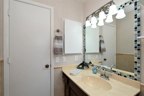 Casa en venta en Sarasota, Florida, 2 dormitorios, 142.33 m2 № 1133800 - foto 29