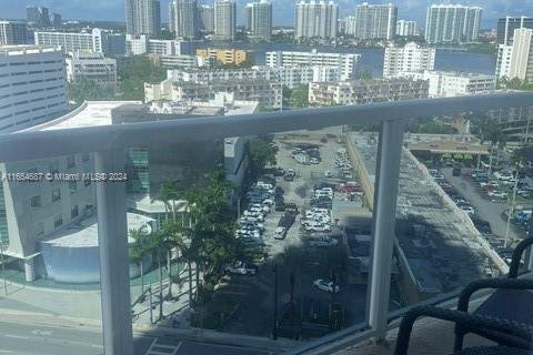 Hotel en venta en Sunny Isles Beach, Florida, 1 dormitorio № 1351700 - foto 30