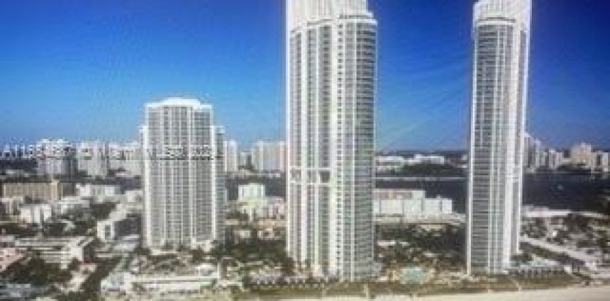 Hôtel, hôtellerie à Sunny Isles Beach, Floride 1 chambre № 1351700