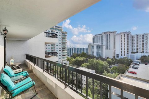 Condominio en venta en Orlando, Florida, 2 dormitorios, 121.14 m2 № 735694 - foto 28
