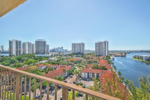 Copropriété à vendre à Aventura, Floride: 1 chambre, 85.28 m2 № 1351818 - photo 3