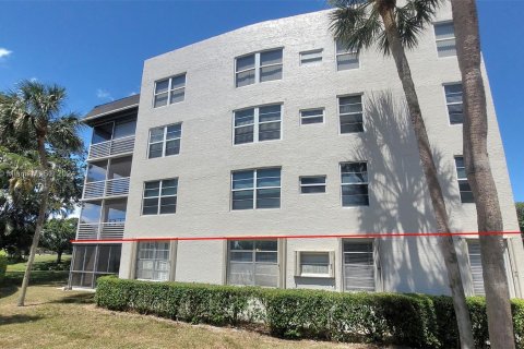 Condominio en venta en Davie, Florida, 3 dormitorios, 117.06 m2 № 1134792 - foto 14