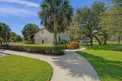 Villa ou maison à vendre à Fort Lauderdale, Floride: 2 chambres, 77.29 m2 № 1160811 - photo 8