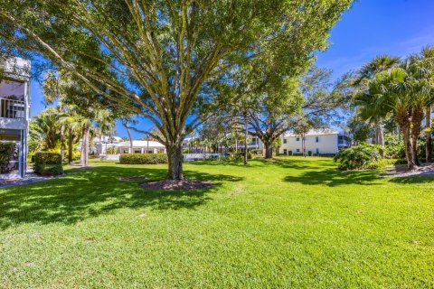 Copropriété à vendre à Stuart, Floride: 2 chambres, 127.28 m2 № 1160810 - photo 30