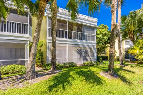 Copropriété à vendre à Stuart, Floride: 2 chambres, 127.28 m2 № 1160810 - photo 5