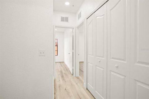 Condominio en venta en Orlando, Florida, 2 dormitorios, 126.44 m2 № 933262 - foto 17