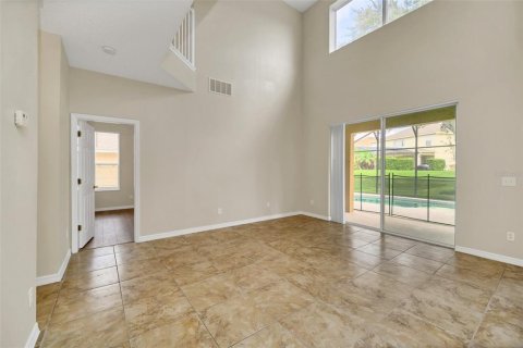 Villa ou maison à vendre à Kissimmee, Floride: 6 chambres, 269.51 m2 № 1343592 - photo 6