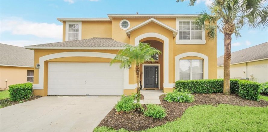 House in Kissimmee, Florida 6 bedrooms, 269.51 sq.m. № 1343592