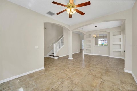 Villa ou maison à vendre à Kissimmee, Floride: 6 chambres, 269.51 m2 № 1343592 - photo 2