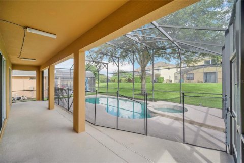 Villa ou maison à vendre à Kissimmee, Floride: 6 chambres, 269.51 m2 № 1343592 - photo 29