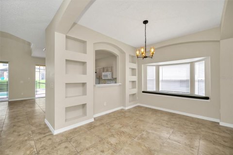 House in Kissimmee, Florida 6 bedrooms, 269.51 sq.m. № 1343592 - photo 5