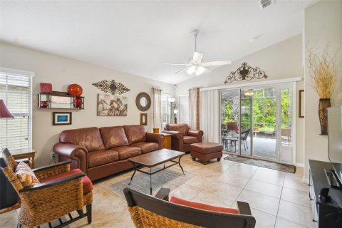 Villa ou maison à vendre à Kissimmee, Floride: 2 chambres, 143.35 m2 № 1354012 - photo 7