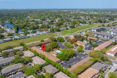 Condo in Clearwater, Florida, 1 bedroom  № 1341129 - photo 4