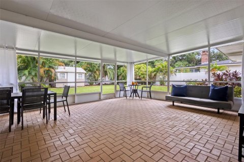 Villa ou maison à vendre à Tampa, Floride: 3 chambres, 159.33 m2 № 1341217 - photo 24