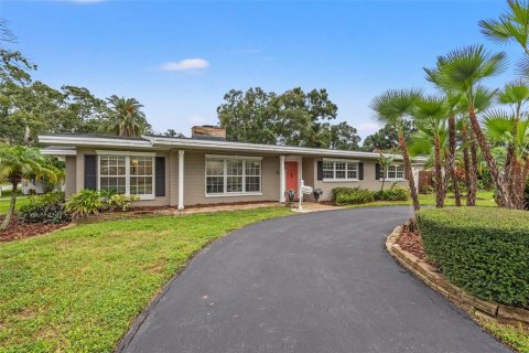 Casa en venta en Tampa, Florida, 3 dormitorios, 159.33 m2 № 1341217 - foto 1