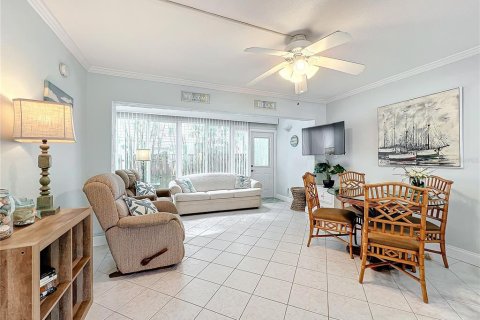 Condominio en venta en Englewood, Florida, 1 dormitorio, 61.04 m2 № 969269 - foto 12