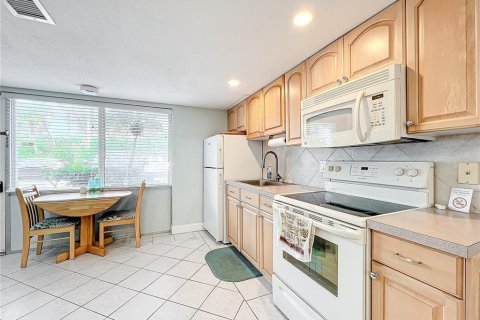 Condominio en venta en Englewood, Florida, 1 dormitorio, 61.04 m2 № 969269 - foto 8