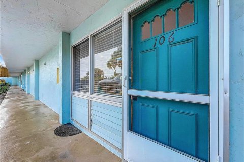 Condominio en venta en Englewood, Florida, 1 dormitorio, 61.04 m2 № 969269 - foto 4
