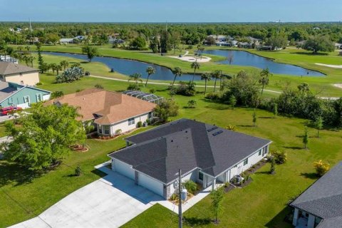 Propiedad comercial en venta en Punta Gorda, Florida, 6 dormitorios, 269.79 m2 № 1336867 - foto 11