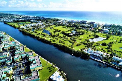 Condominio en venta en Boynton Beach, Florida, 2 dormitorios, 111.48 m2 № 1163213 - foto 5