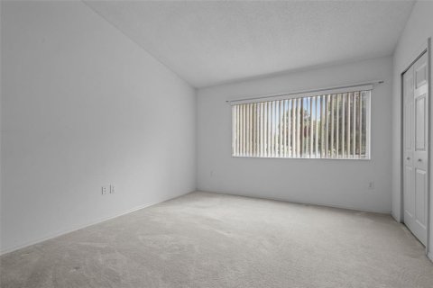 Adosado en venta en Brandon, Florida, 2 dormitorios, 110 m2 № 1350348 - foto 18