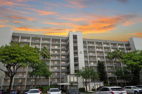 Condominio en venta en Pompano Beach, Florida, 2 dormitorios, 105.91 m2 № 1099951 - foto 20