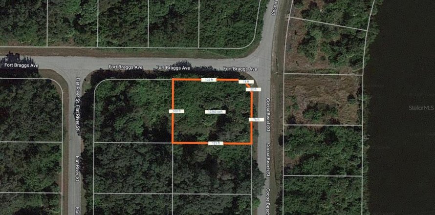 Terreno en Port Charlotte, Florida № 882601