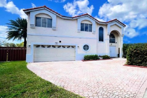Villa ou maison à vendre à Cooper City, Floride: 4 chambres, 180.79 m2 № 1117230 - photo 1